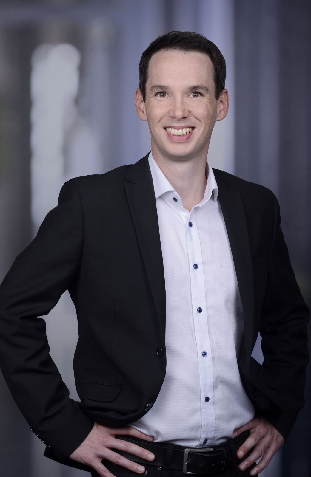 Steuerberater Tobias Junges in seiner Kanzlei in Mayen